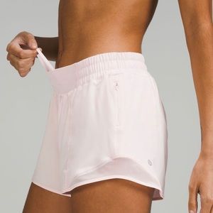 Lululemon Hotty Hot Low-Rise Lined Short 4”